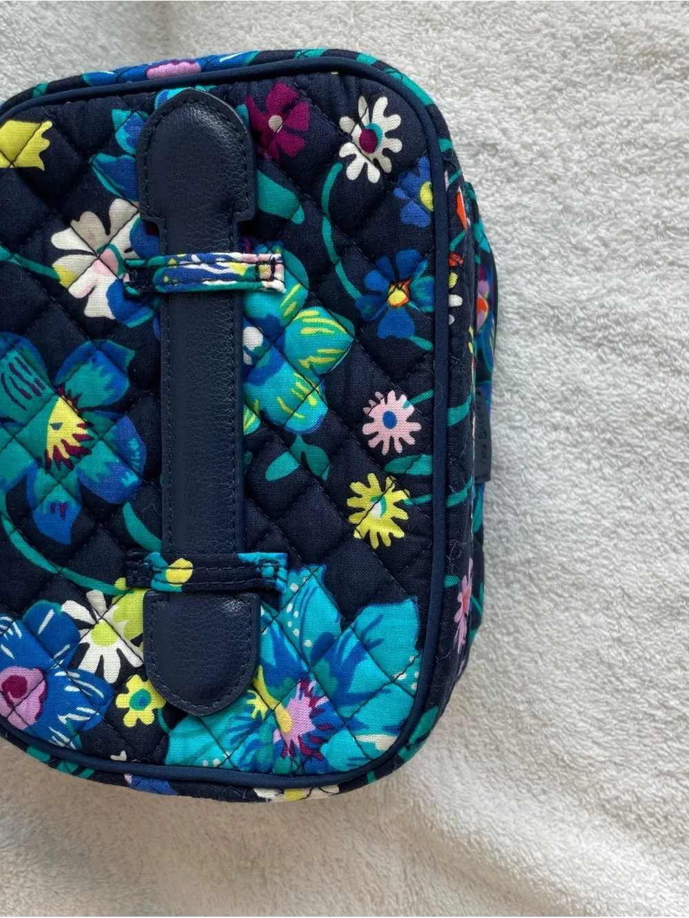 Vera Bradley Iconic Jewelry/Makeup Case Travel Organizer Navy Blue Floral